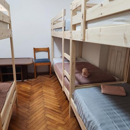 Hostel Queen Centar Split Eksteriør billede