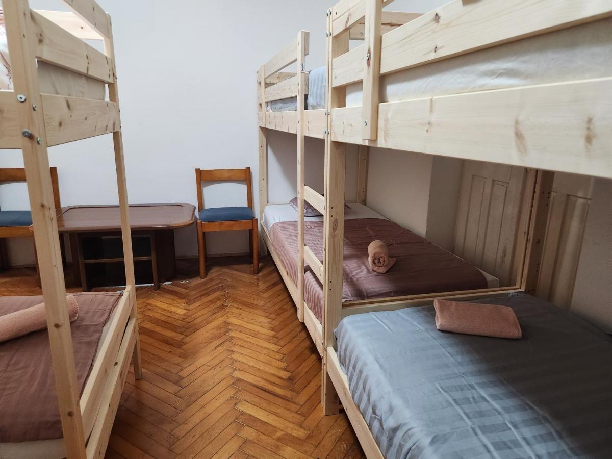Hostel Queen Centar Split Eksteriør billede