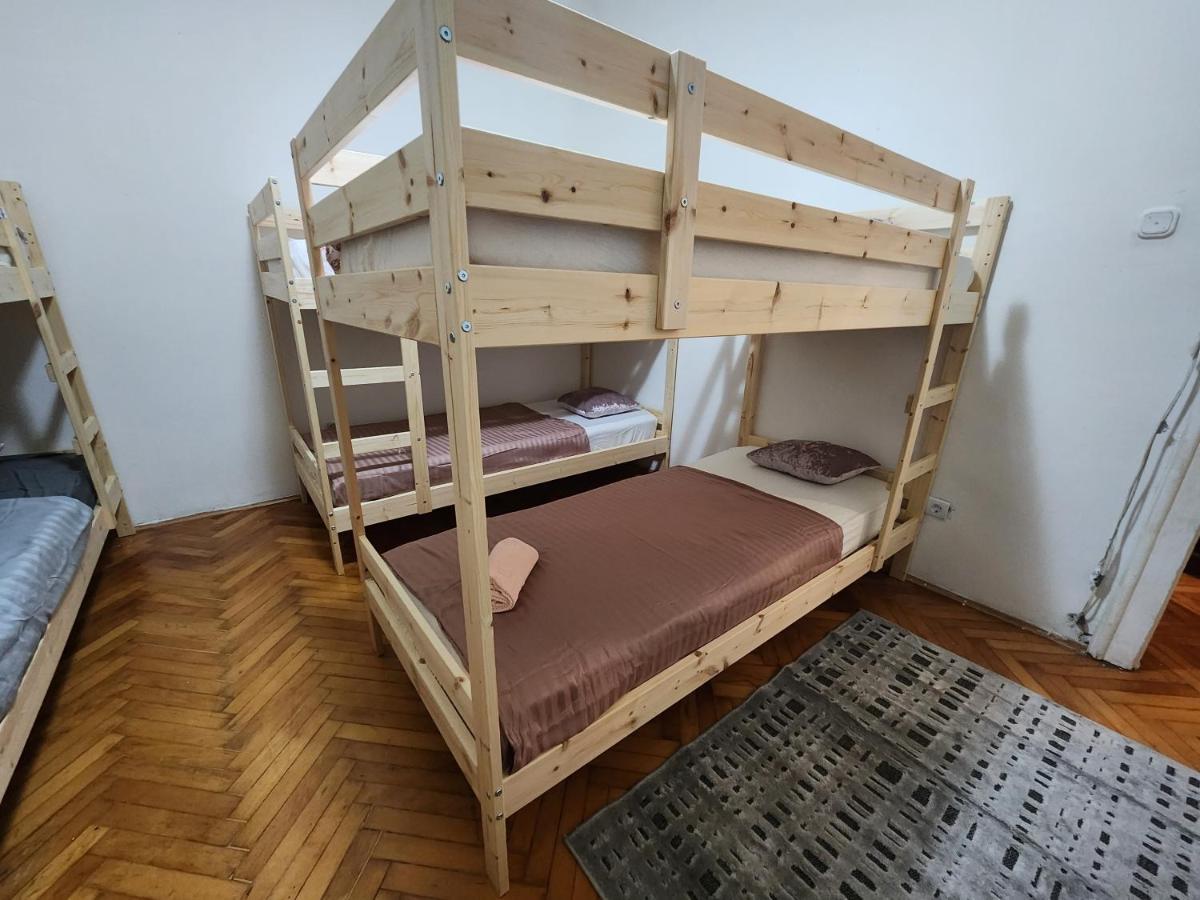 Hostel Queen Centar Split Eksteriør billede
